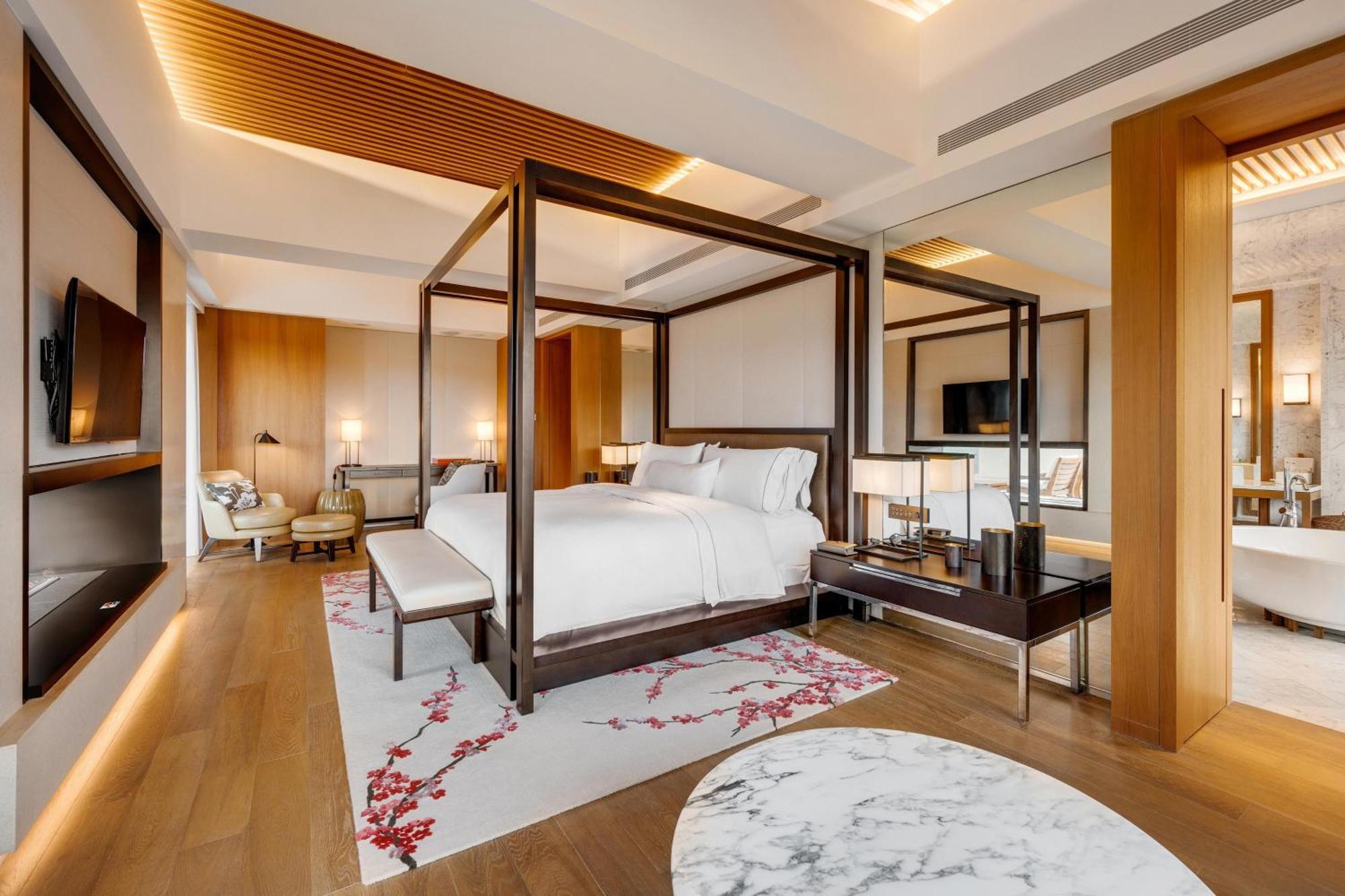 The Westin Tashee Resort, Taoyuan Daxi Exterior photo A bedroom at The Hari