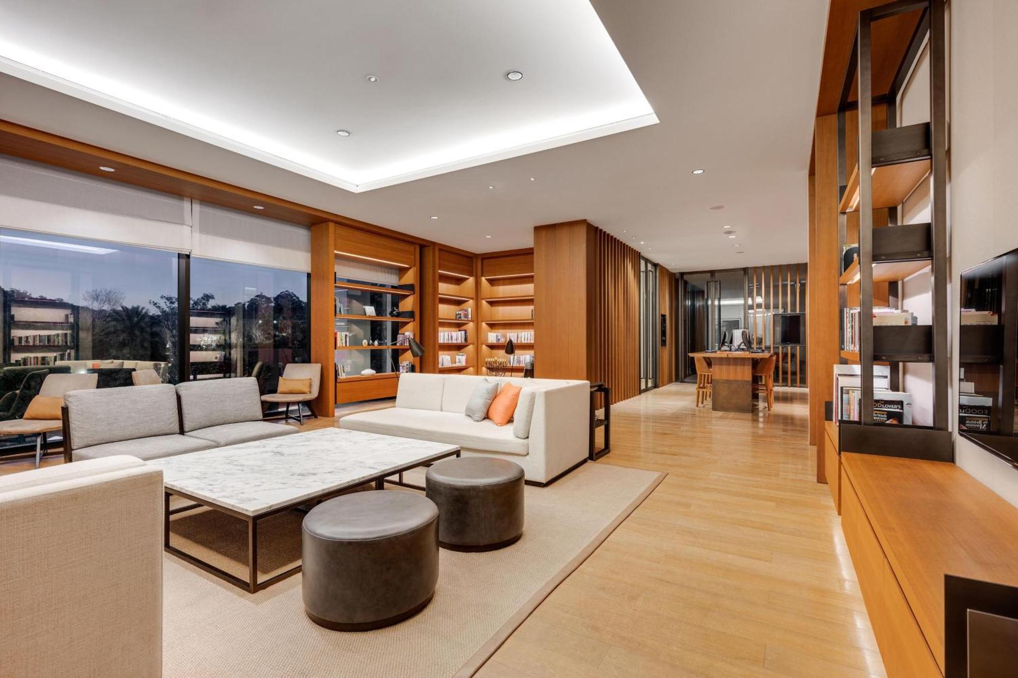 The Westin Tashee Resort, Taoyuan Daxi Exterior photo The interior of the 10,000-square-foot (930 m2) penthouse at One Museum Mile